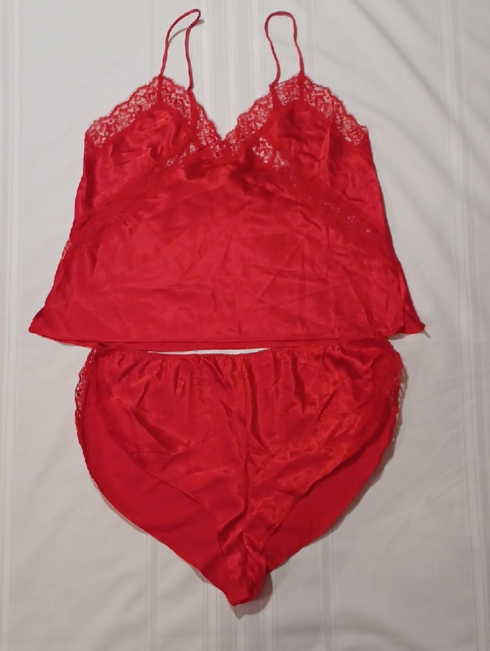 NWT Victorias Secret Red Lace Trim Satin Camisole Set -